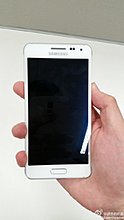 samsung_iphone_4.jpg