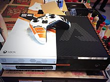 1394156414-limited-edition-titanfall-xbox-one-3.jpg