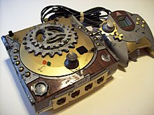 steampunk_custom_sega_dreamcast_by_mbtaylorproductions-d6x8r66.jpg