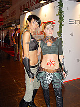 console_games_booth_babes_0094.jpg