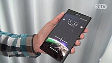 sony-xperia-z-ultra-hands-.jpg