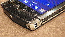 vertu_ti_05.jpg