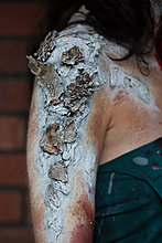 art-shoulder_close_up_by_jwbeyond-d69paz7.jpg