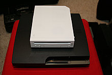 ps3.slim.unboxed51.jpg