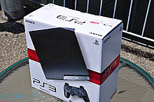ps3-slim-unboxing-dsc_0026-rm-eng.jpg