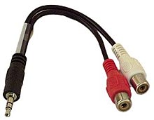 cable-audio-y-splitter-2-rca-females-1-3-5mm-male-iec-m7401.jpg