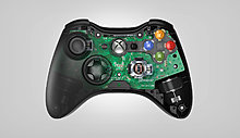 1403639373-xbox-controller-engineering-shot.jpg