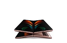galaxy-z-fold2_highlights_kv_l.jpg