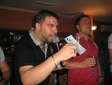 florin-salam-arunca_cu_bani_pe_salam71.jpg