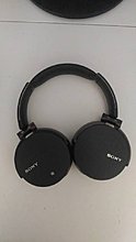 headphones4.jpg