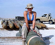army_girls1.jpg