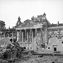 reichstag_1945.jpg