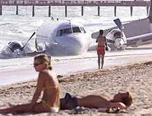 86-20oh-20good.-20that-20plane-20crash-20will-20distract-20from-20your-20huge-20boner.jpg