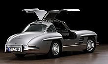 gullwing_300sl_replica_04_s.jpg