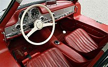 112_0412_4z_gullwing-1954_mercedes_benz_300_sl_coupe-interior_front.jpg