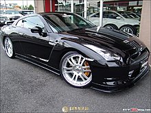 branew-nissan-gt-r-black-edition-1.jpg