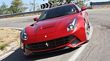 topgear-conduce-ferrari-f12-berlinetta-15347701.jpg