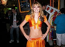 console_games_booth_babes_0076.jpg