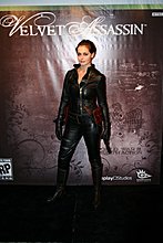 pax_booth_babes_03.jpg