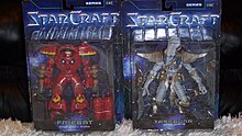 starcraft-series-ii-terran-assault-trooper-firebat-protoss-champion-tassadar-figure.jpg