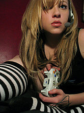 console_gamer_girls_057.jpg