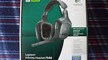 logitech_wireless_headset_f540_box.jpg