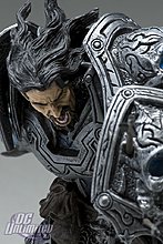 blizzard_human_warrior_action_figure_c.jpg
