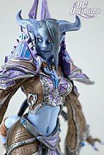 blizzard_draenei_mage_action_figure_b.jpg