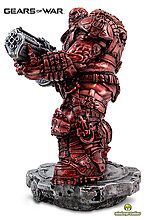 gears_of_war_boomer_bronze_collectors_statue.jpg