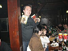 43139d1261275816-console-games-club-la-un-pahar-de-vorba-cg_party_2009_img_6484.jpg