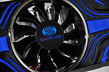 hd5850_saphire-tox_1g_04.jpg