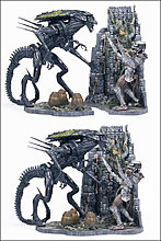 avp-alien-queen-scar-predator-set.jpg