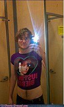 fashion-fail-somebodys-got-bieber-fever1.jpg