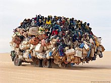 obama_family_moving_to_washington.jpg