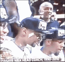 most_painfully_awkward_things_that_happened_in_2013_09.gif