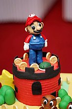 mario_cake_topping.jpg