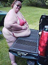 funny_big_lady.jpg