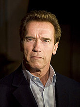 60-arnold-schwarzenegger-wi-0509-lg-62219871.jpg