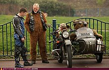 wtf-pics-bear-riders.jpg