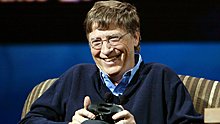 bill_gates_ces_xbox.jpg