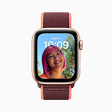 apple_wwdc21-watchos8_portrait-face_06072021.jpg