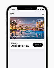 apple-iphone12pro-ios15-wallet-hotelkeys-060721.jpg