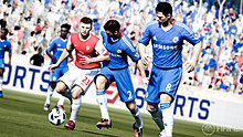 fifa12_arshavin_protectingball_wm.jpg