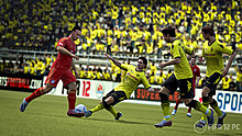 fifa12_pc_hummels_tackle_edit_wm.jpg
