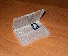 ps-vita-cutie-depozitare-jocuri-si-carduri-4.jpg