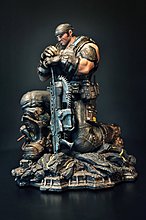 gears3epic_statue3.jpg