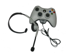xbox360controller_wiredheadset.png