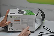 slim-unboxing08-hands.jpg