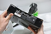 slim-unboxing24-hands.jpg