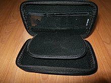 husa-hori-harcase-3ds-2_2.jpg